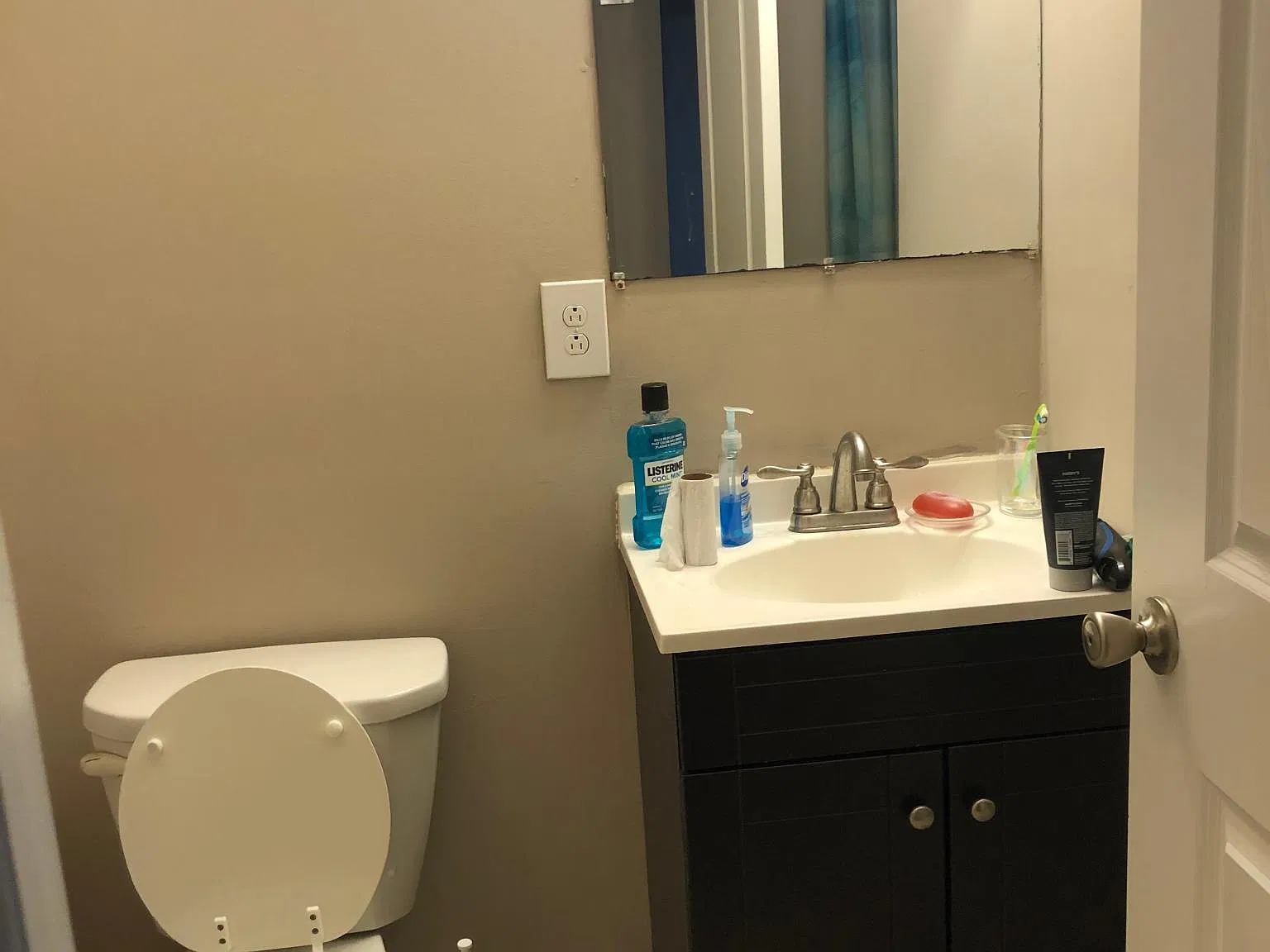 3 bed, 1358 sqft, $1,875 — Photo 4