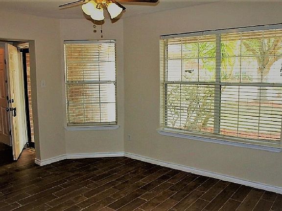3rd image of 338 Brightfield Ln