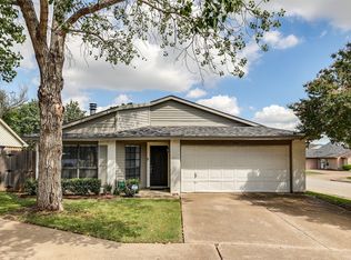 3200 Galemeadow Dr, Fort Worth, TX 76123