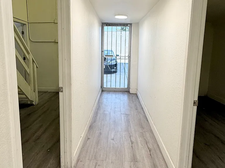 135 W Yosemite Ave #1 — Photo 6