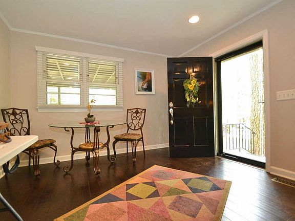 2nd image of 801 Deerwood St