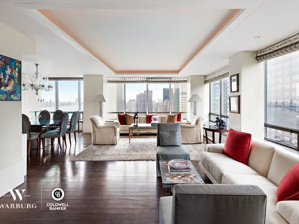 860 United Nations Plaza image 1 of 20