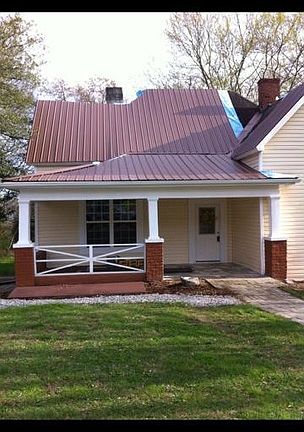 2nd image of 606 Hiawassee Ave