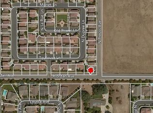 1801 N Dupree Ln, Clovis, CA