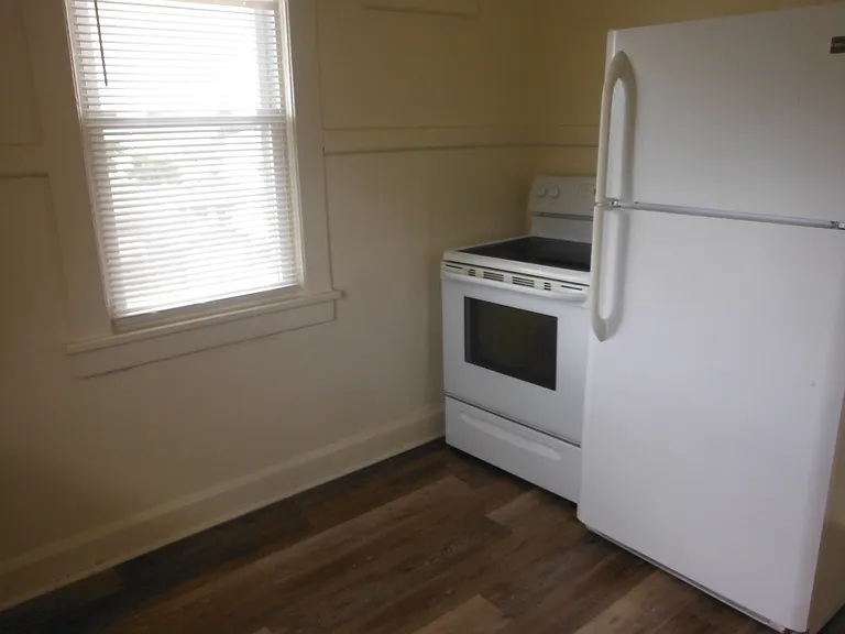 1005 Broad Ave NW #201 — Photo 11