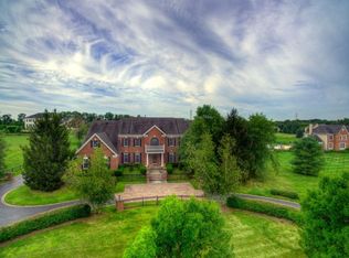 9 Baker Way, Pennington, NJ 08534