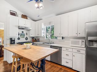 3906 Hartnett Blvd, Isle Of Palms, SC 29451