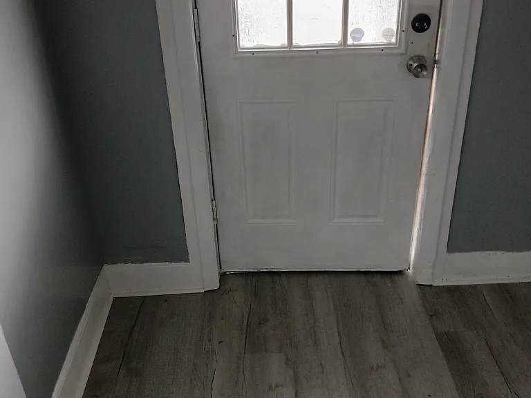 811 Court St — Photo 1