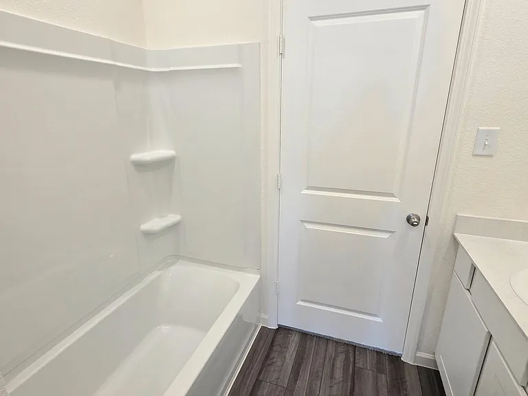1238 Herring Dr — Photo 11