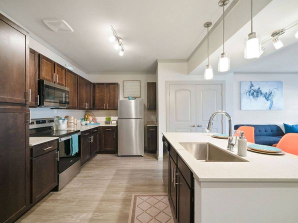 17811 Kyle Seale Pkwy #1320