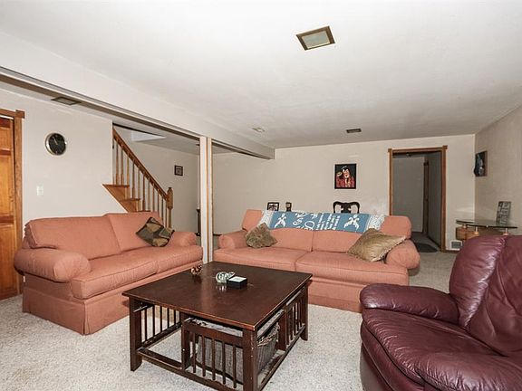 5th image of 25606 Brightleaf Dr
