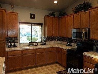 2nd image of 4104 Meadow Brook Ln
