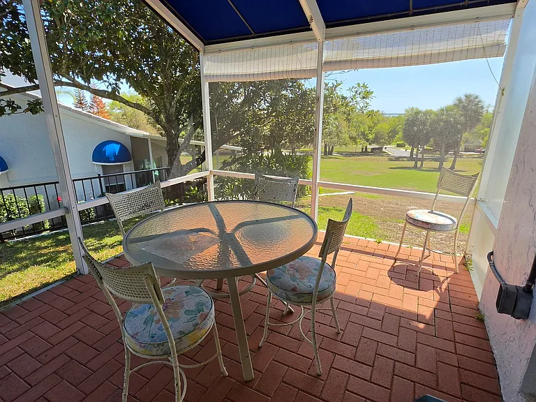 6048 Topsail Rd — Photo 12