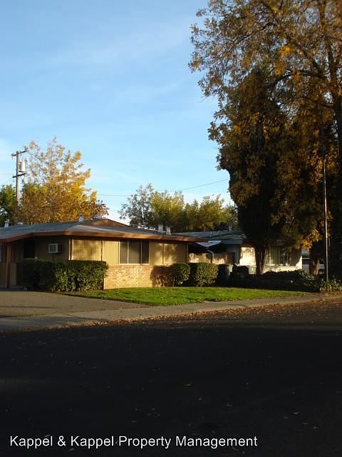 2nd image of 131 Virginia St