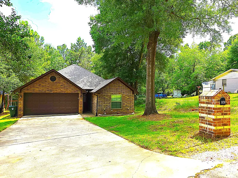 1424 Dogwood St — Photo 28