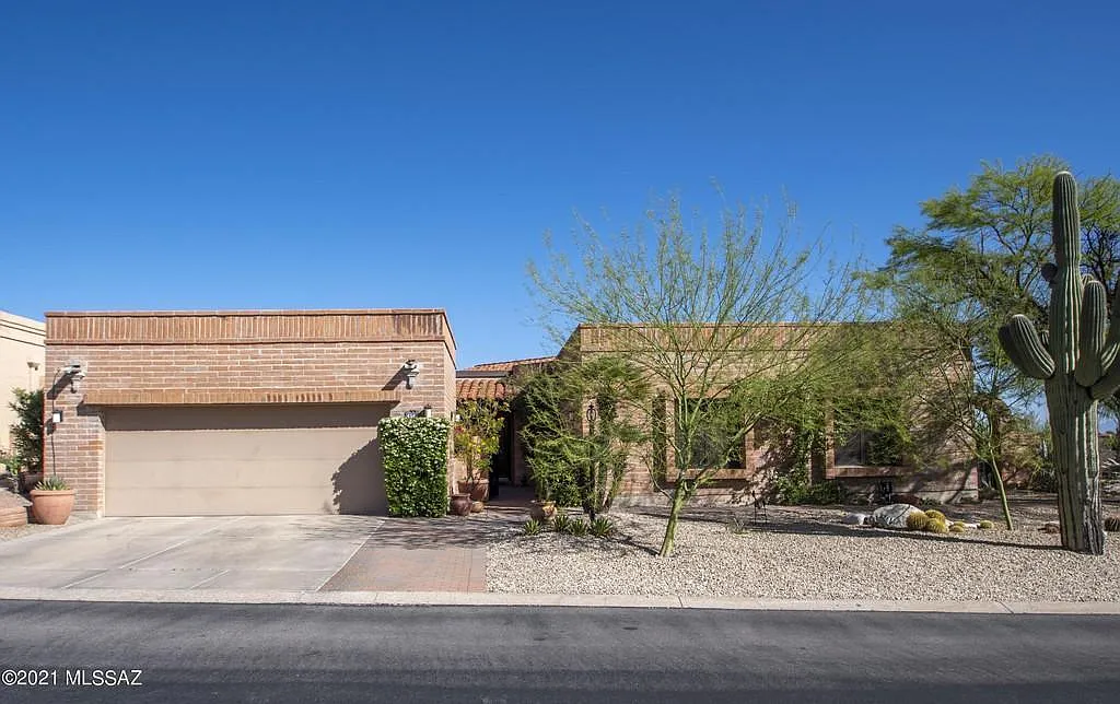 Building Photo - 4380 N Camino De Carrillo