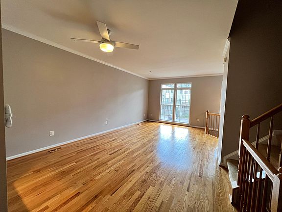 4th image of 1559 Hallwood Ct
