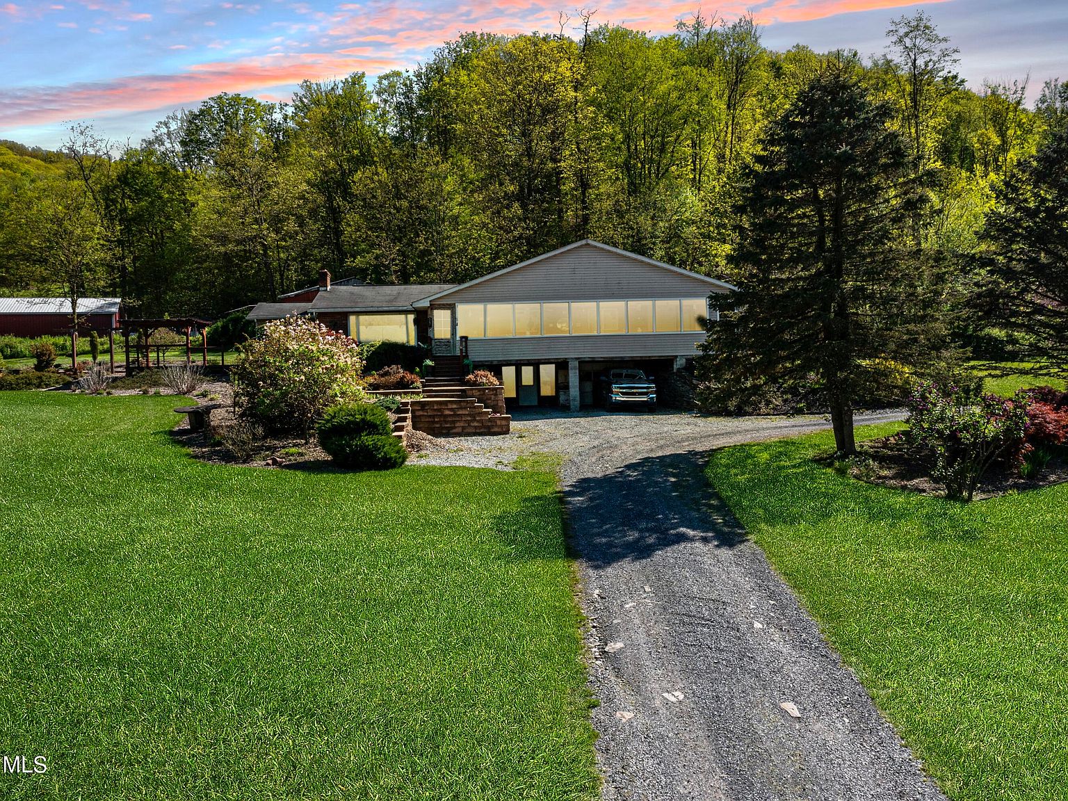 RUN IS… 547 Poplar Run Rd, Duncansville, PA 16635 | Zillow