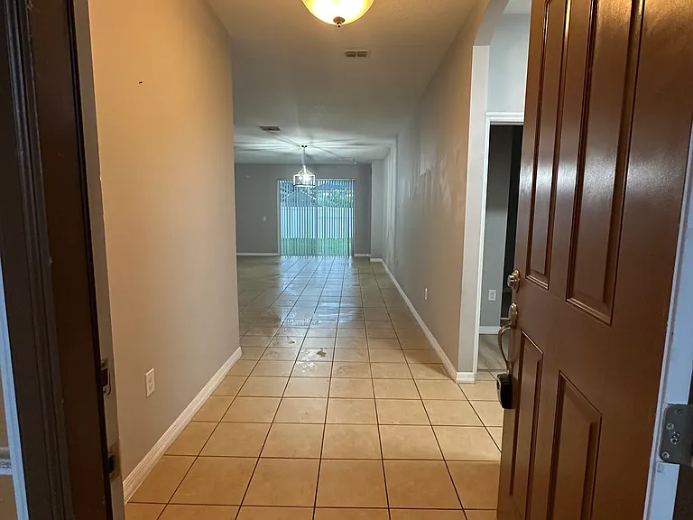 3008 Madelia Ln — Photo 27