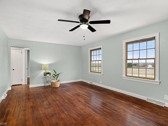 3rd image of 1175 Township Road 753