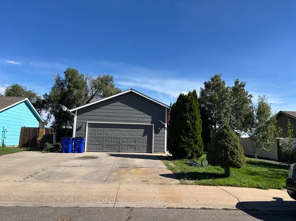 2205 A Street Rd, Greeley, CO 80631