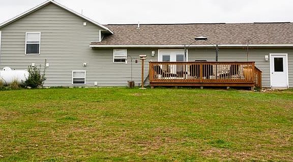 5th image of 8496 King Arthurs Ct