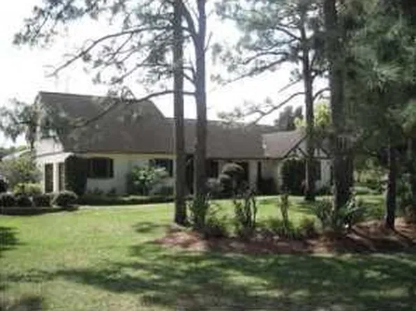 4990 SE Tower Dr, Stuart, FL 34997