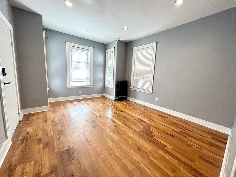 14 Batchelder St #1L — Photo 5
