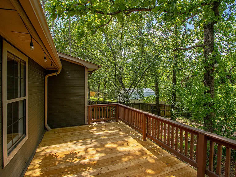235 Briarpatch Ln — Photo 19