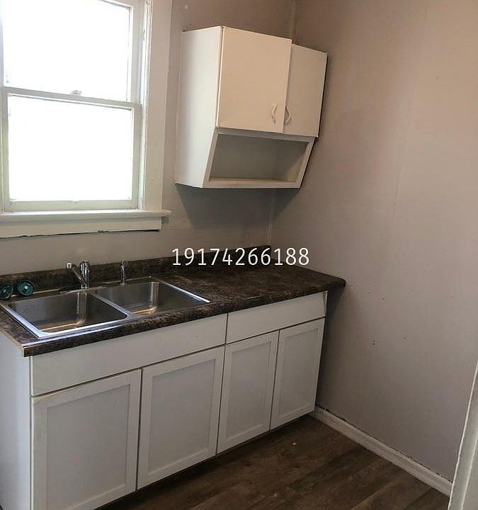 1st image of 505 E Vine St #505