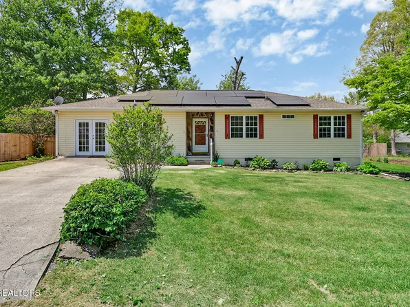15 Rena Cir, Crossville, TN 38572