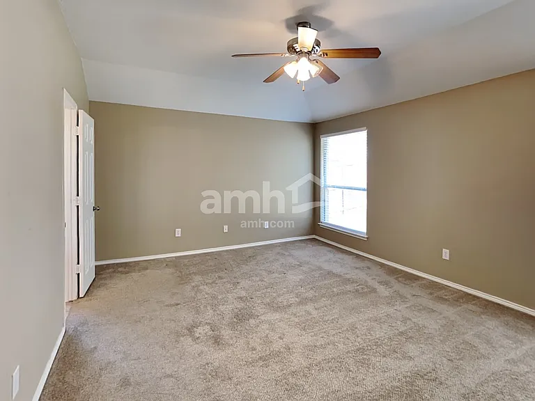 3445 Newgate St — Photo 10