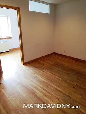 Rented by Mark David | media 17