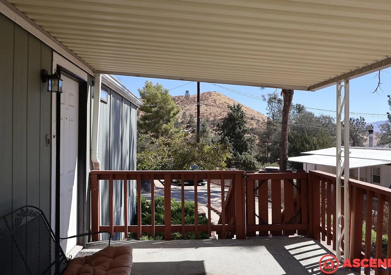 Charming 3-Bedroom, 2-Bath Home in Wofford Heights Deposit Moves You In! — Photo 3