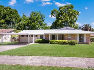 323 Trafalgar Rd, San Antonio, TX 78216