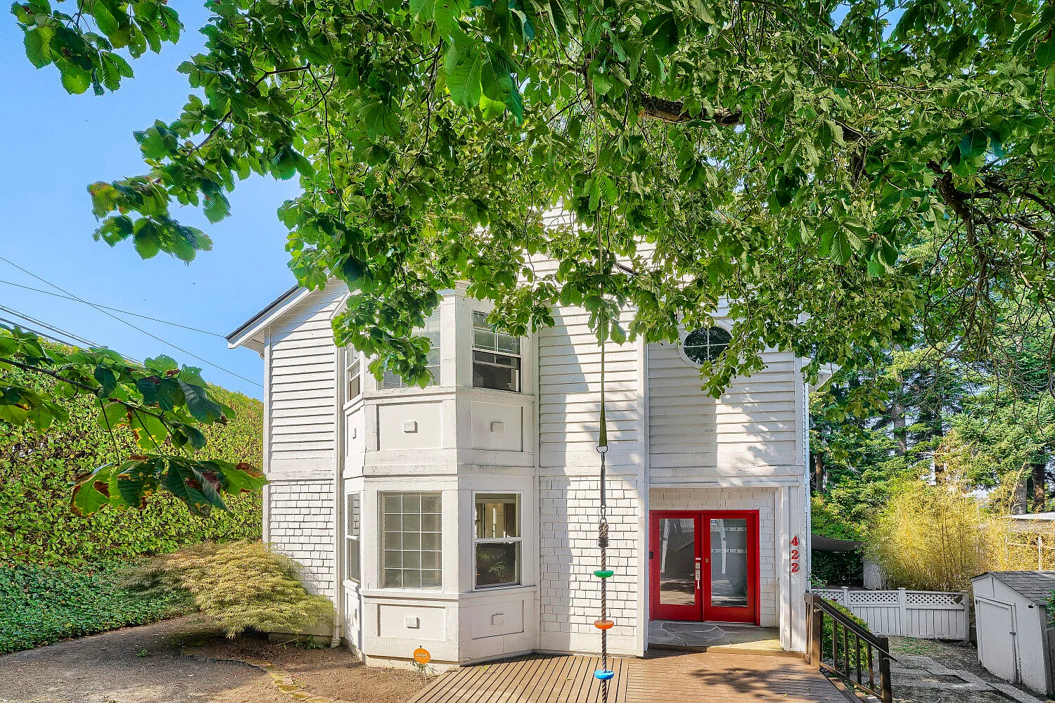 4 bed, 3300 sqft, $7,000 — Photo 1