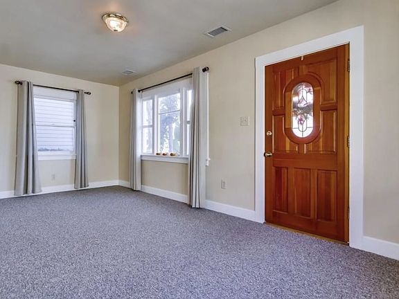 5th image of 355 19th St