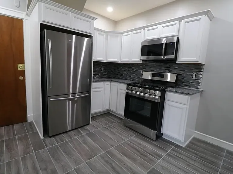 67 Tonawanda St #2 — Photo 8