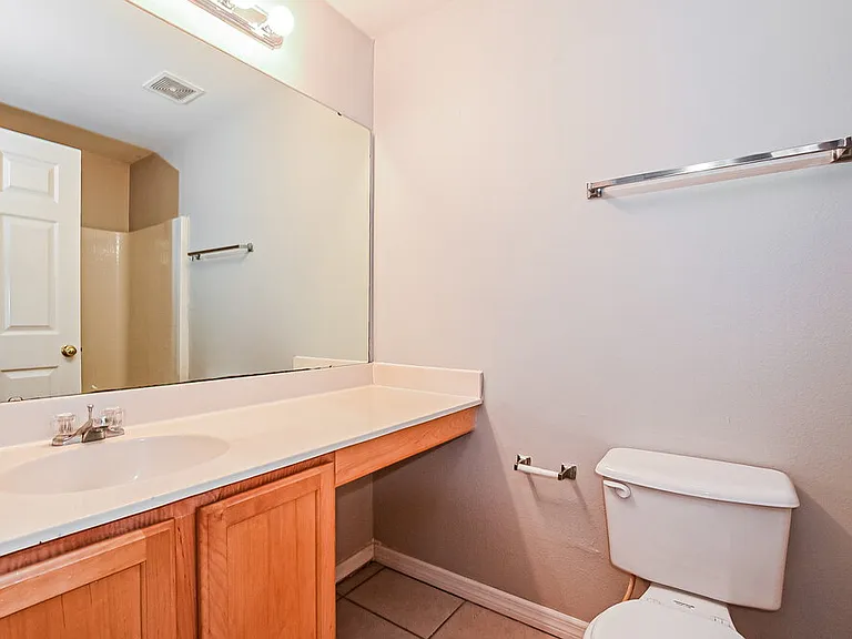 1324 Montheath Cir — Photo 15