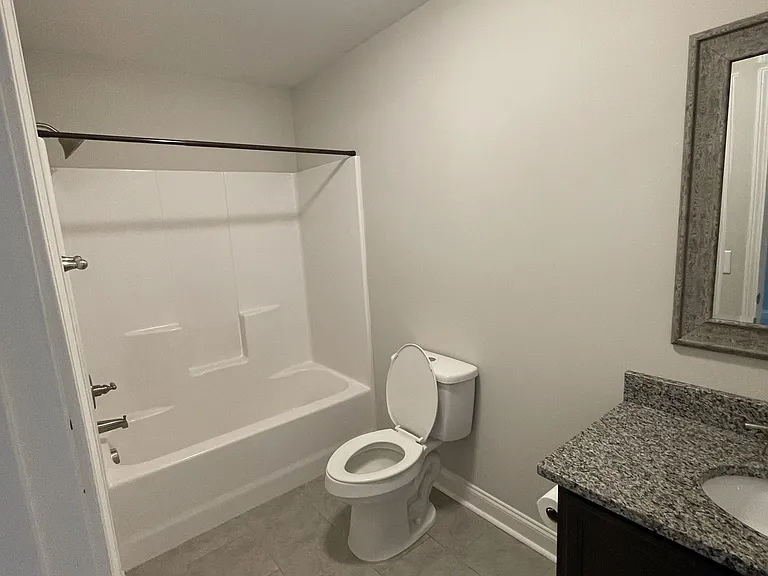 108 Blue St #K — Photo 4