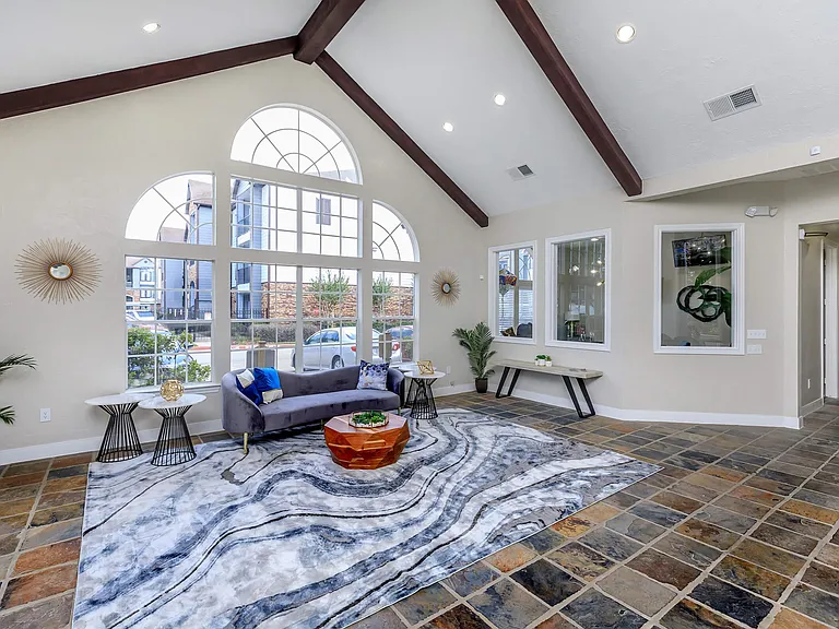 Residence at Westchase — Photo 18
