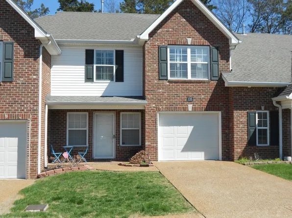 135 Noel Cove Cir, Hermitage, TN 37076