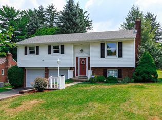 5321 Buick St, Bethel Park, PA 15102