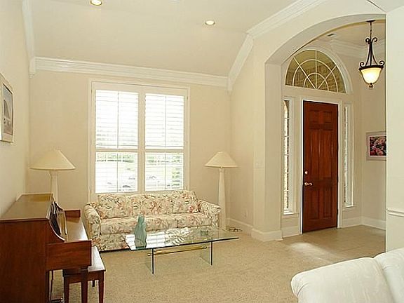 3rd image of 3205 Tearose Dr