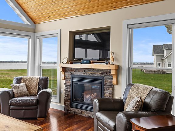 5th image of 86 Seaside Dr