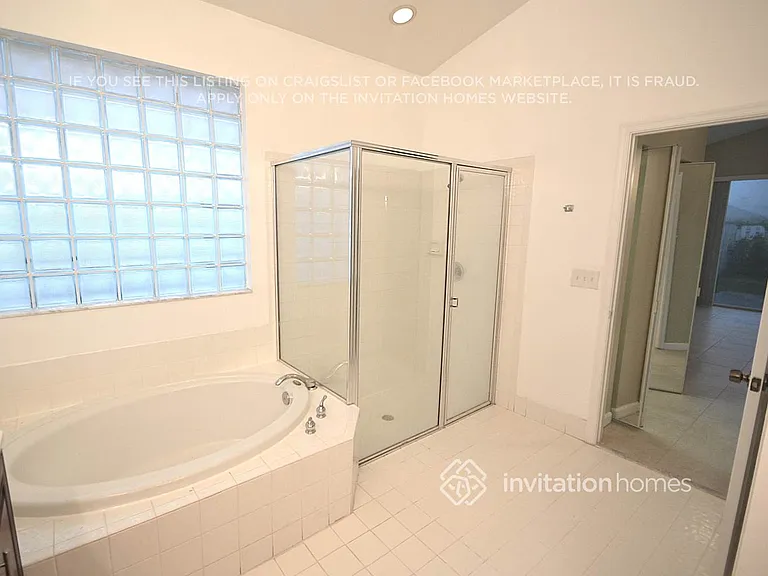 7704 Thornlee Dr — Photo 12