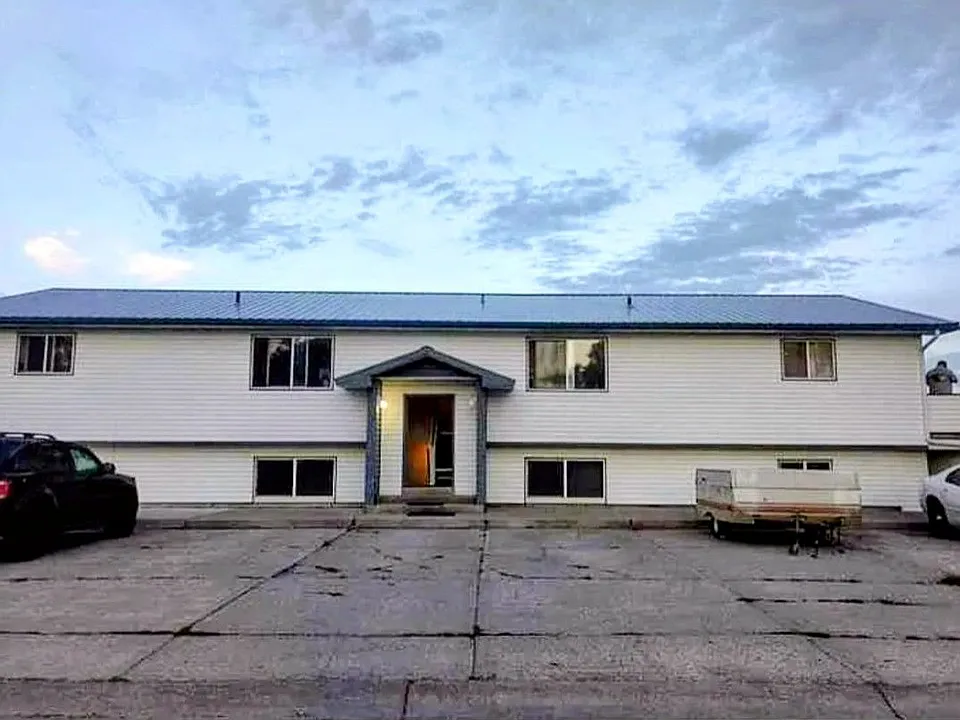 5180 Joy St #3