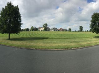 202 Muirfield Trl, Hudson, WI 54016