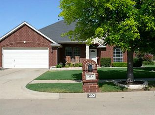 353 Marine Ln, Saginaw, TX 76179