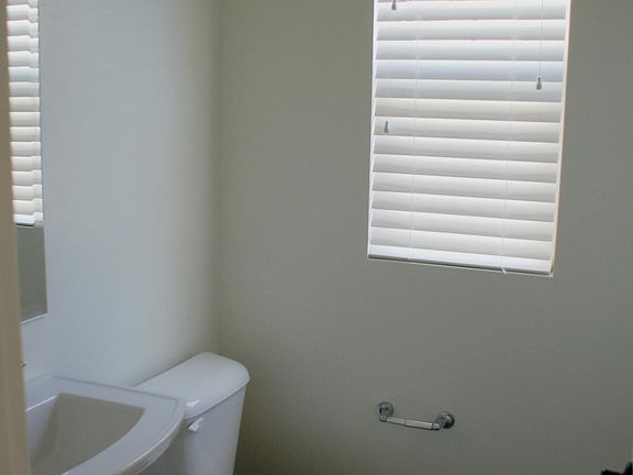 2019PHOTO: powder room